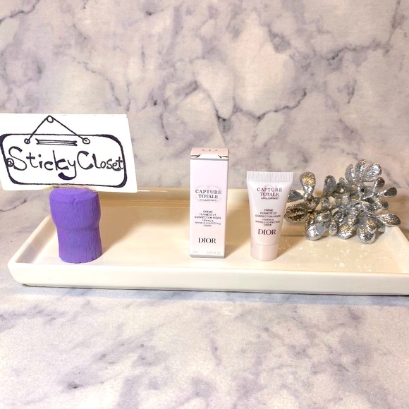 Dior Capture Totale Firming Wrinkle Correcting Cream-Travel Size 0.17oz, 5ml-NEW - Picture 1 of 7